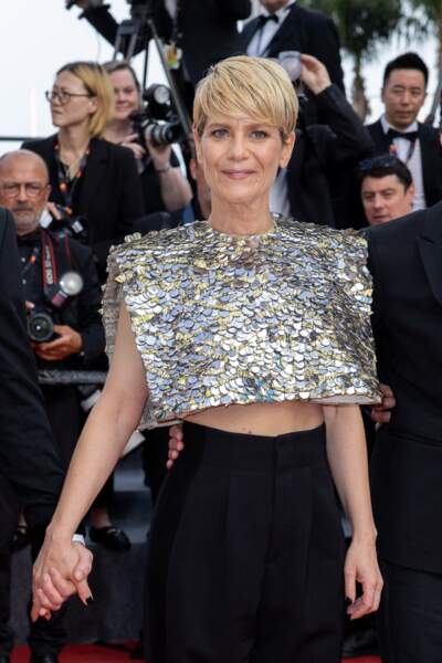 Marina Foïs - Montée des marches du film « Broker (Les bonnes étoiles) » lors du 75ème Festival International du Film de Cannes. Le 26 mai 2022