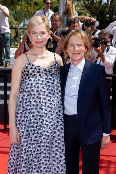 Michelle Williams et Kelly Reichardt - Montée des marches du film « Showing Up » lors du 75ème Festival International du Film de Cannes. Le 27 mai 2022