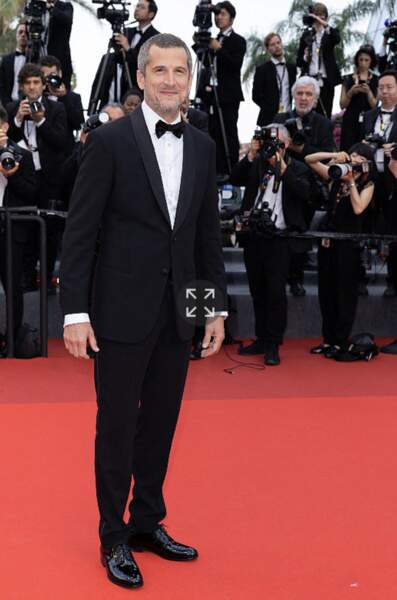 Guillaume Canet dans un smoking sur le tapis rouge de Cannes, ce 28 mai 