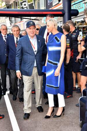 Albert II de Monaco et la princesse Charlene dans les coulisses du Grand Prix de Monaco, ce 28 mai 