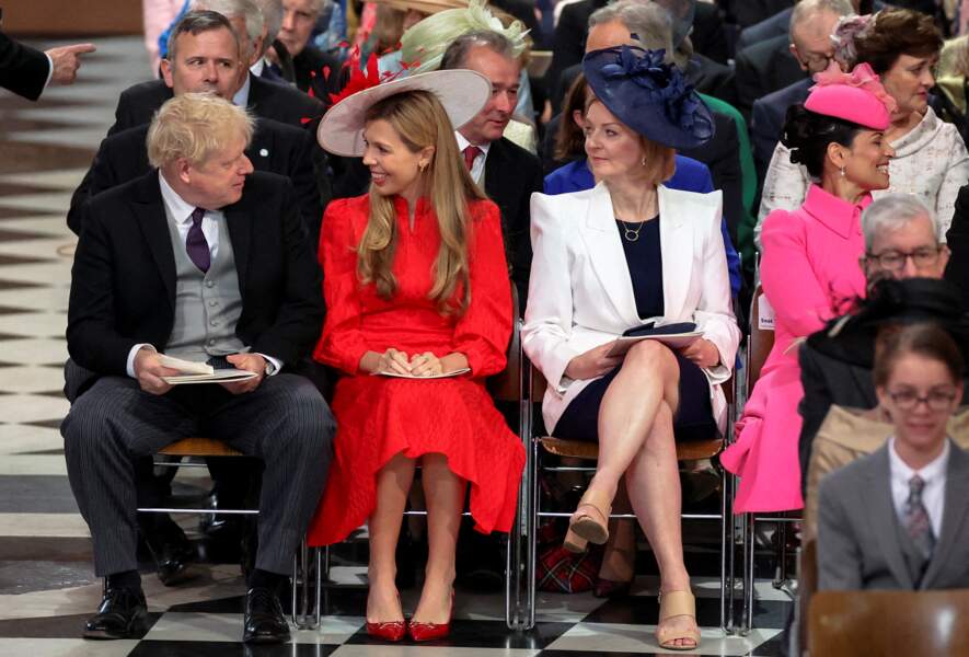 Le Premier ministre Boris Johnson, sa femme Carrie et Liz Truss, Secrétaire d'Etat aux Affaires étrangères ont pris place dans la cathédrale Saint-Paul de Londres pour la messe du jubilé, le 3 juin 2022