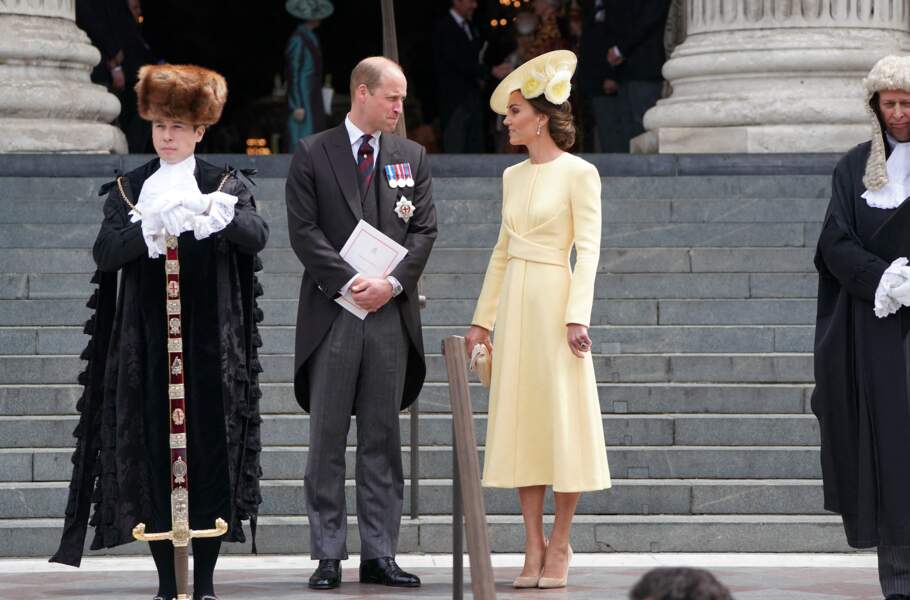 Le prince William et son épouse Kate Middleton élégants et complices à la fin de la messe du jubilé organisée à la cathédrale Saint-Paul de Londres, le 3 juin 2022