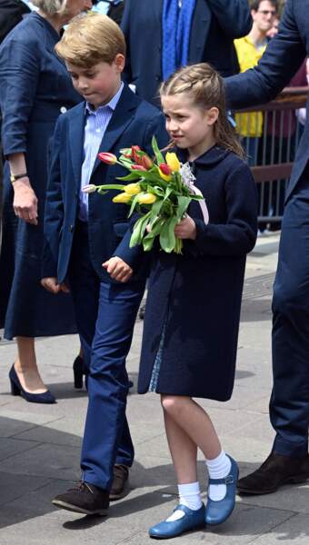 La princesse Charlotte et le prince George en visite à Cardiff, à l'occasion du jubilé de platine de la reine d'Angleterre, le 4 juin 