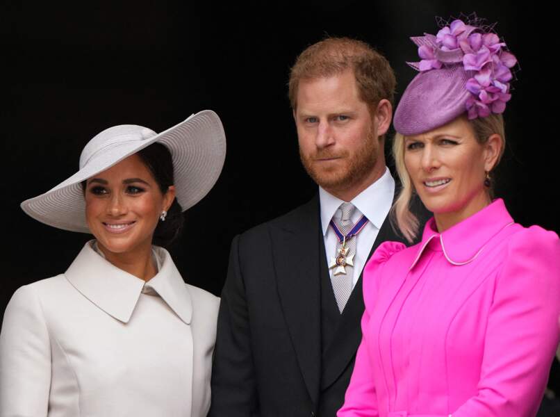 Le prince Harry, Meghan Markle,  et Zara Tindall à la sortie de la messe du jubilé organisée à la cathédrale Saint-Paul de Londres, le 3 juin 2022