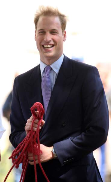 Le prince William, un peu plus dégarni, mais tellement irrésistible, lors d'une soirée caritative, à Londres, en juillet 2009.