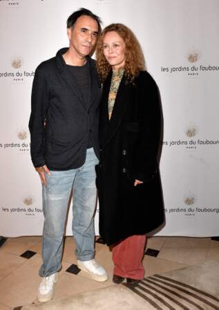 Vanessa Paradis et son mari Samuel Benchetrit à la soirée d'anniversaire de l'hôtel Les Jardins du Faubourg, à Paris, le 9 juin 2022