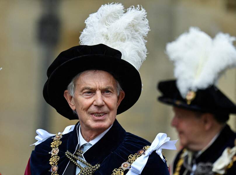L'ancien Premier ministre britannique, Tony Blair, devant la chapelle Saint-Georges 