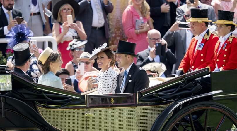 Kate Middleton et le prince William ont fait une apparition surprise au Royal Ascot 2022.