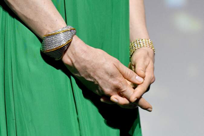 Charlene de Monaco a opté pour deux bracelets pour accessoiriser son look au Festival de Télévision de Monte-Carlo, le 17 juin