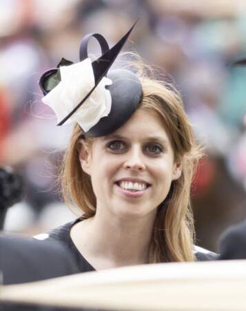La princesse Beatrice d'York, passionnée de courses, lors du cinquième et dernier jour de la Royal Ascot 2022, à l'hippodrome d'Ascot, Royaume Uni, le 18 juin 2022.