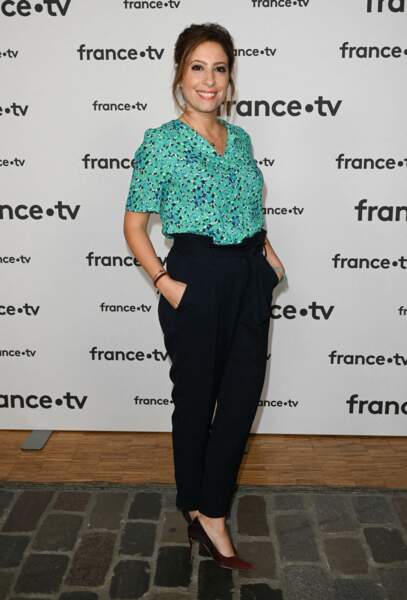Léa Salamé au photocall pour la conférence de presse de rentrée de France Télévisions à la Grande Halle de la Villette, à Paris, le 6 juillet 2022.