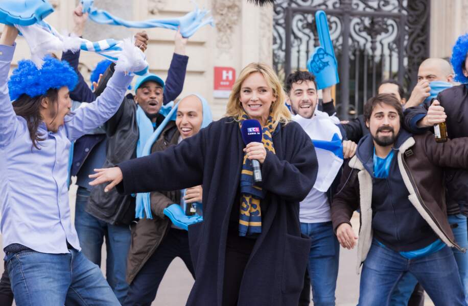 Claire Keim lâche ses cheveux blonds dans la comédie "le furet" sur TF1