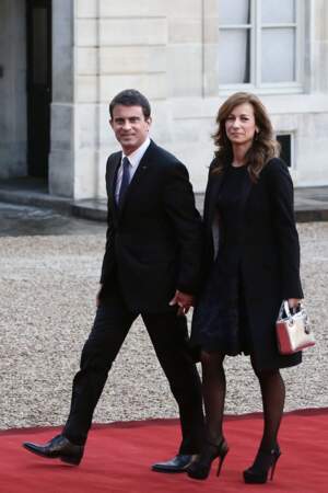 Manuel Valls et sa femme Anne Gravoin - Dîner d'Etat en l'honneur du gouverneur australien Peter Cosgrove au palais de l'Elysée à Paris, le 26 avril 2016.
