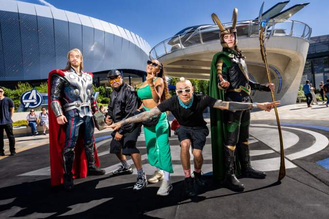 Le groupe Black Eyed Peas lors de la journée d'inauguration du parc “Marvel Avengers Campus”