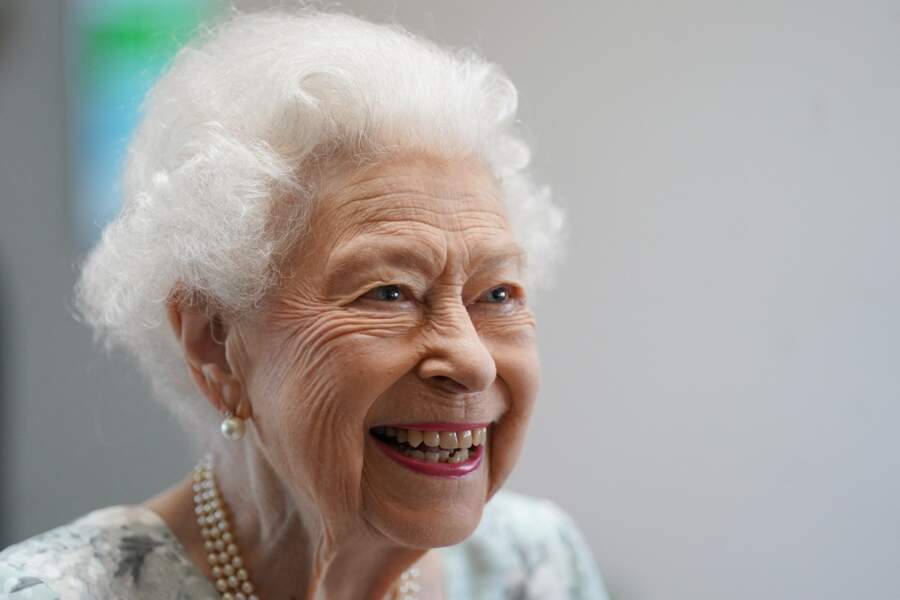 Elizabeth II affichait un grand sourire lors de l'inauguration de la maison de soins Thames Hospice, à Maidenhead, ce vendredi 15 juillet.
