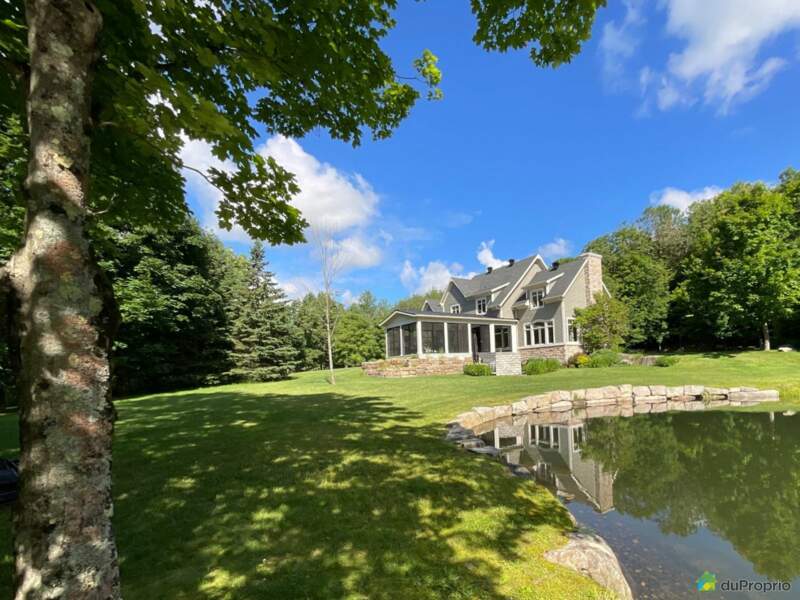 Estimée à 3 millions de dollars, la demeure "haut de gamme" de Lara Fabian est en vente depuis quelques jours