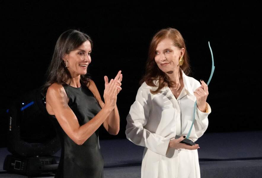 Isabelle Huppert a été récompensée pour l'ensemble de sa carrière cinématographique.