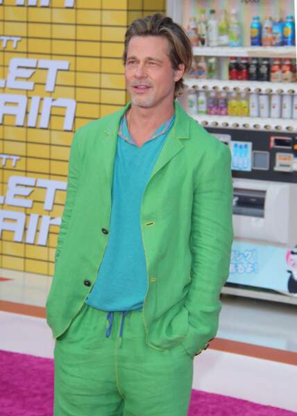 Brad Pitt ose l'association du vert et du turquoise !