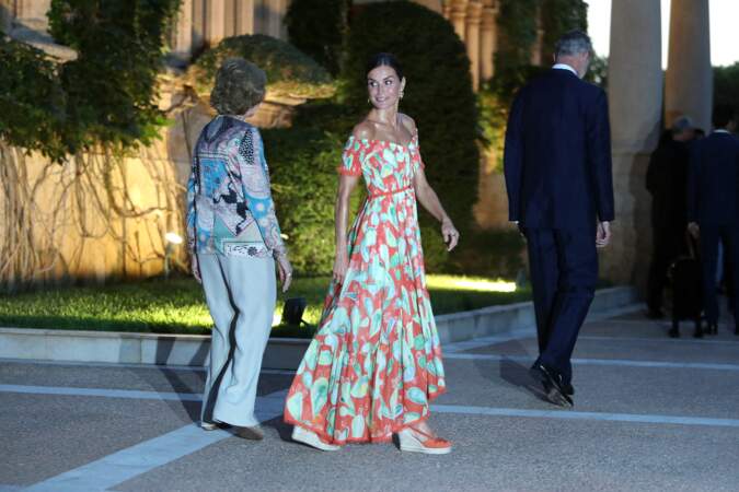 Letizia d'Espagne avec la reine Sofia, ensemble avec Felipe VI.