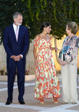 Letizia d'Espagne avec la reine Sofia, tout sourire : elles semblent bien réconciliées