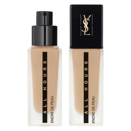 Find de teint haute couvrance All Hours, YSL Beauté, 50,47€ disponible en 40 teintes en parfumerie sélectives
