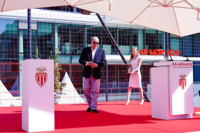 Le prince Albert II de Monaco s'est rendu à l'inauguration du centre de performance de l'AS Monaco, à La Turbie, le 5 septembre 2022.