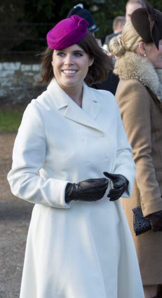 La princesse Eugenie d'York se rendant à la messe de Noël à Sandringham, le 25 décembre 2014