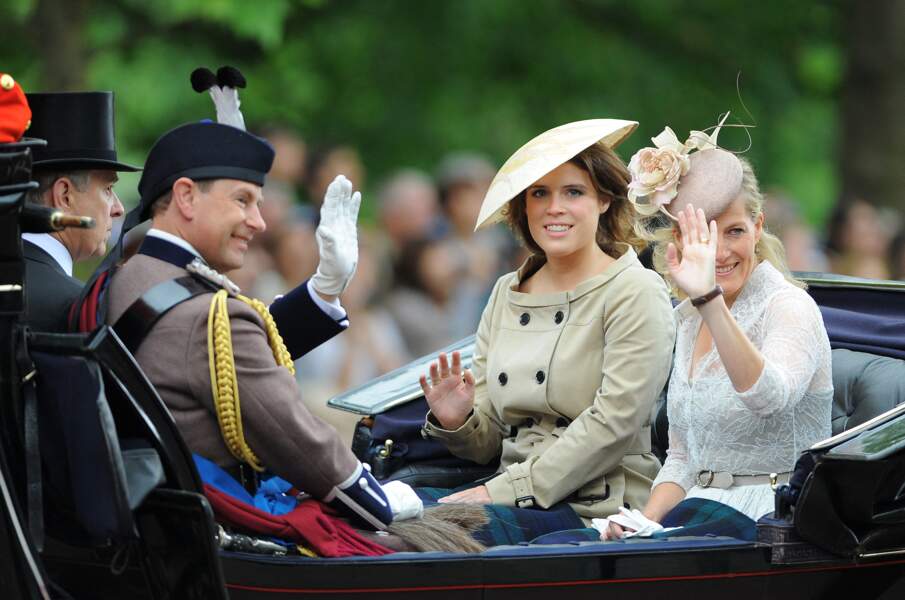 Le prince Edouard, Sophie la comtesse de Wessex et la princesse Eugénie d'York réunis pour présider le traditionnel "Trooping the Colour", et célébrer l'anniversaire de la reine (88 ans), à Londres, le 14 juin 2014
