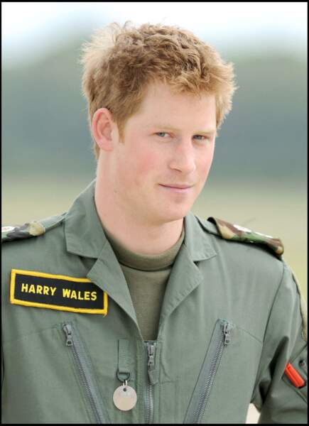 Le prince Harry, 24 ans, visite la base aérienne de la RAF à Shawbury