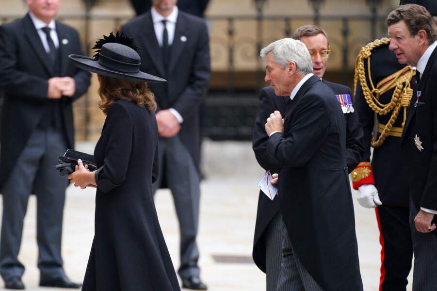 Michael et Carole Middleton, les parents de Kate Middleton, s'installent dans l'Abbaye de Westminster pour assister aux funérailles de la reine Elizabeth II, le 19 septembre 2022.