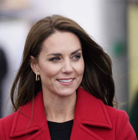 Kate Middleton craque pour un maquillage naturel : une bouche rosée et un teint effet bonne mine aux Pays de Galles, le 27 septembre 2022. 