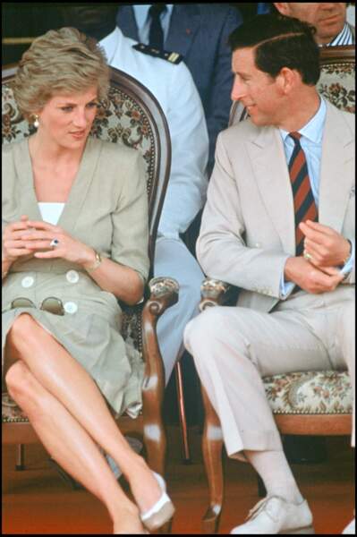 Lady Diana et le prince Charles au Cameroun en 1990