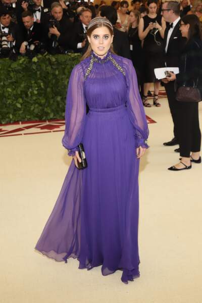 La princesse Beatrice d’York en robe à tulle à l'ouverture de l'exposition Heavenly Bodies: Fashion and the Catholic Imagination à New York, le 7 mai 2018. 
