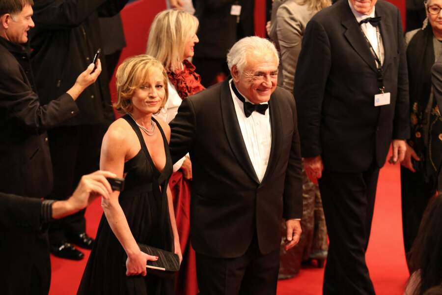 Cette année-là, Dominique Strauss-Kahn et sa compagne Myriam L'Aouffir étaient apparus glamour sur le tapis rouge lors du 66ème festival du film de Cannes.