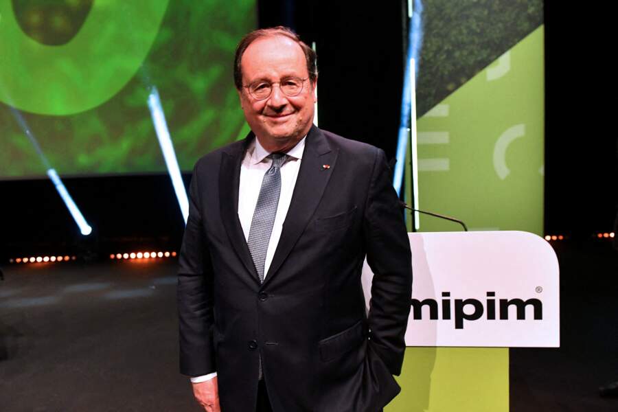 François Hollande à Cannes le 15 février 2022