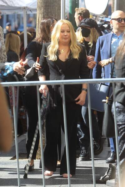 Christina Applegate a opté pour un costume noir chic pour l'inauguration de son étoile sur le "Walk of Fame" à Hollywood, lundi 14 novembre