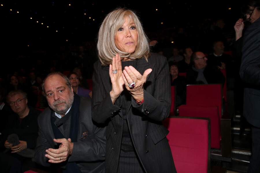 Brigitte Macron conquise par le spectacle symphonique "Claude Lelouch - D'un film à l'autre" présenté au Palais des Congrès de Paris, le 14 novembre 2022