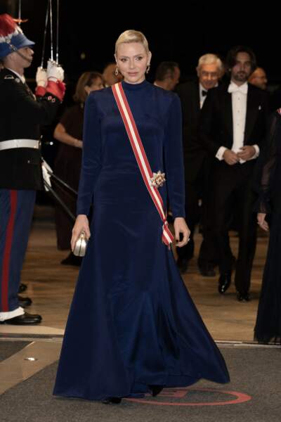 Fête du Prince 2022 à Monaco : soirée de gala au Grimaldi Forum pour la famille princière.