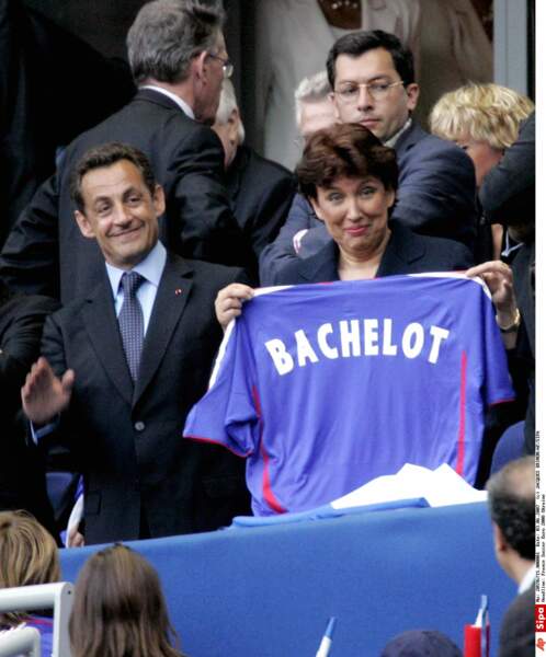 Nicolas Sarkozy et Roselyne Bachelot devant France-Ukraine, match qualificatif pour l'Euro 2008