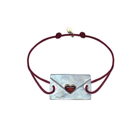 Bracelet "Lettre d’amour" en nacre blanche, Isabelle Langlois, 490€