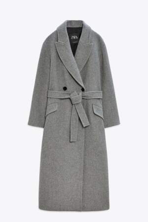 Manteau contenant de la laine avec ceinture et boutonnage croisé, Zara, 129€.