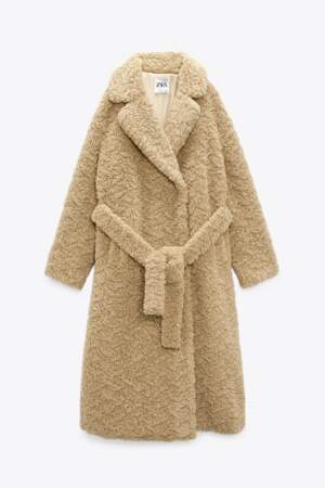 Manteau long effet mouton, Zara, 139€.