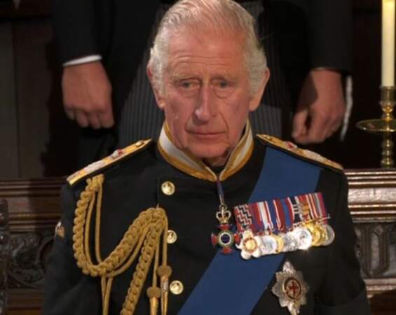 Le roi Charles III profondément ému, tente de garder sa réserve, le 19 septembre 2022.