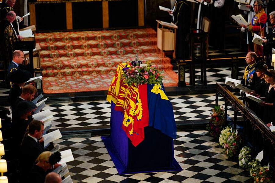 Cérémonie funèbre en la Chapelle Saint-Georges pour les funérailles d'Etat de la reine Elizabeth II d'Angleterre