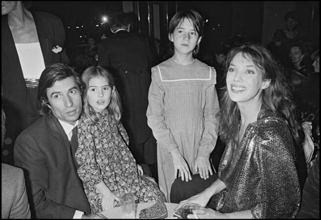 Jacques Doillon avec sa fille Lola, Jane Birkin et Charlotte Gainsbourg en 1982