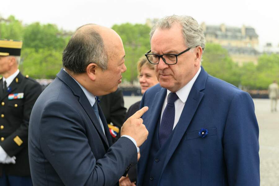 Buon Tan et Richard Ferrand à Paris le 8 mai 2022