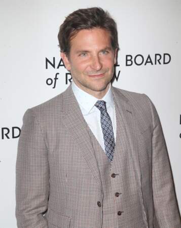 Bradley Cooper vient raser sa barbe à la soirée National Board of Review of Motion Pictures Awards à New York, le 8 janvier 2019