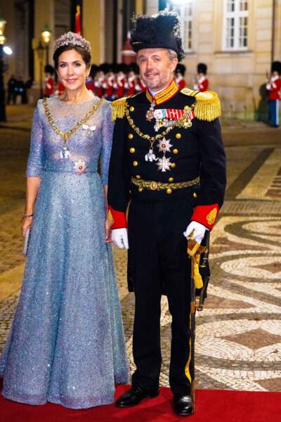 Le prince Frederik et la princesse Mary de Danemark ont assisté ensemble au palais d'Amalienborg de Copenhague, Danemark, le 1er janvier 2023