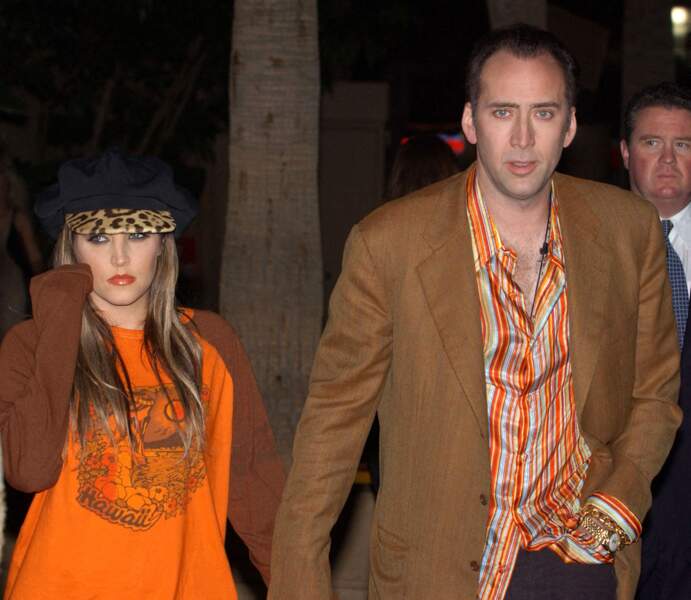 Lisa Marie Presley et Nicolas Cage lors d'une sortie à Los Angeles en février 2002.