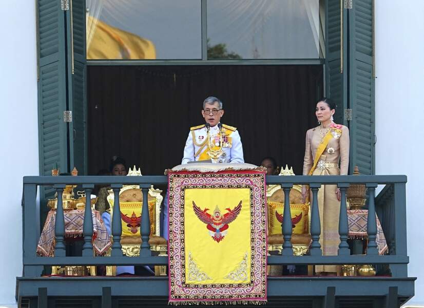Rama X de Thailande et sa soeur Sirindhorn